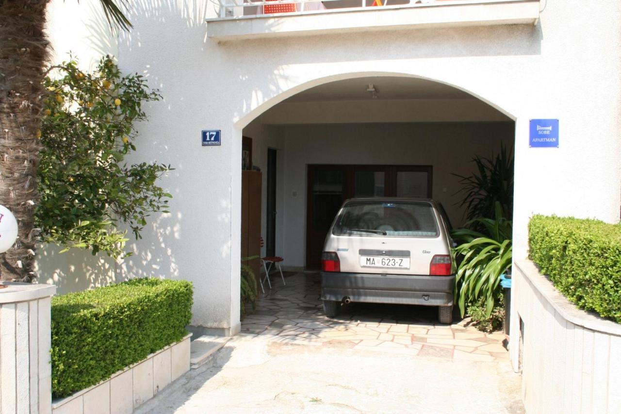 Apartments By The Sea Podgora, Makarska - 518 Esterno foto